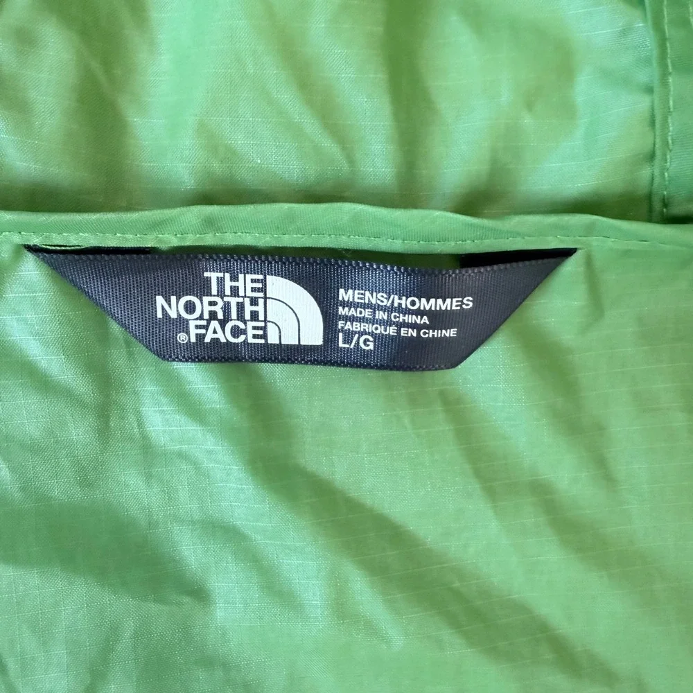 The North Face Mens Green Lightweight Hooded Windbreaker Hiking Jacket Large